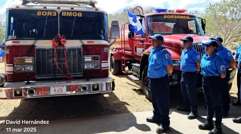 Estación de Bomberos Roger Mercedes López Alemán