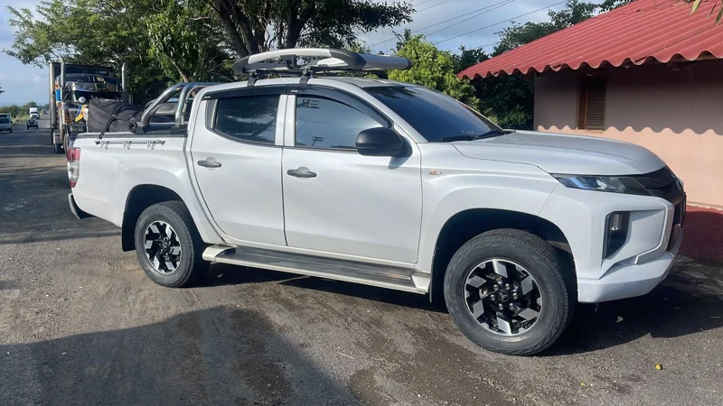 Mitsubishi L200 Pickup