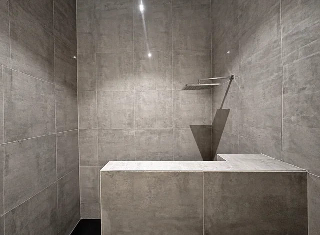 Walk-in shower