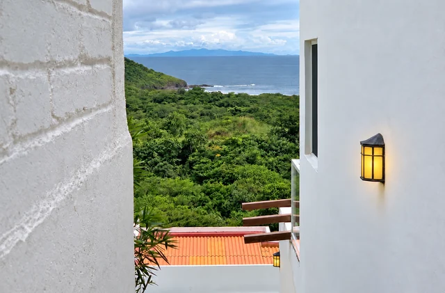 A glimpse of the Pacific from the terrace
